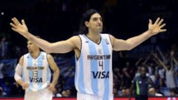 Luis Scola, durante el partido ante Filipinas.