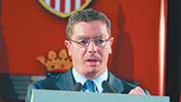 <b>APOYO</B>. Gallardón va a apoyar todas las peticiones del Atlético.