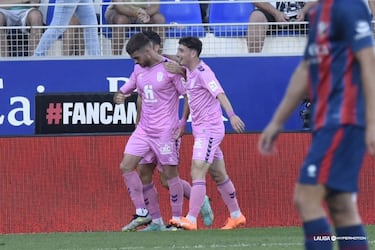 Mario Soberón rompió en el minuto 96 la racha negativa que arrastraba el Eldense, que encadenaba seis partidos sin conocer la victoria. El tanto del centrocampista llegó tras un rápido movimiento en el área, para abrirse hueco, y posteriormente disparar al fondo de la portería.