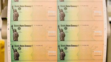 Cheque de estímulo vía Getty Images