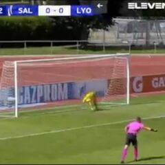 Falla tres penaltis seguidos en 2': muy jefe el portero adivinando lo que iba a hacer en el 3º al estar ya desesperado