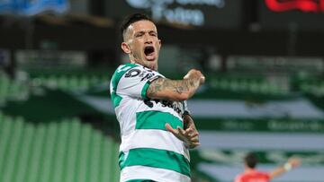 Brian Lozano reemplazaría al 'Tecatito' en el Porto