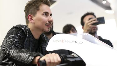 Lorenzo se mete en otro charco