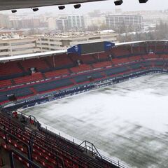 La primera nevada del otoño cubre varios estadios españoles