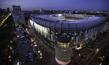 General view of Estadio Santiago Bernabeu before the La Liga match between Real Madrid CF and Real Betis Balompie