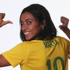 "Tenemos que dejar de comparar el fútbol femenino con el masculino"