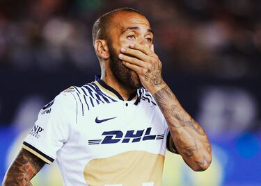 Dani Alves en Pumas; 30 mdp por cinco asistencias