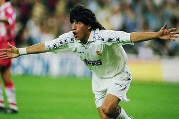El delantero nacional llegó en 1992 a la 'Casa Blanca' y en el cuadro madrileño obtuvo una Liga, una Copa del Rey y una Supercopa. Además, anotó 101 goles en 173 partidos disputados.