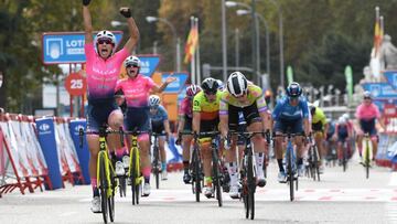 Final de la última etapa de la Vuelta femenina.