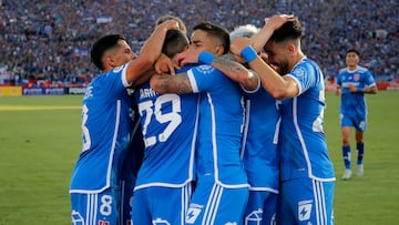 Futbol, Universidad de Chile vs Nublense.
Final Copa Chile 2024.
El jugador de Universidad de Chile Charles Aranguiz, celebra su gol contra Nublense durante el partido final de la Copa Chile disputado en el estadio Nacional de Santiago, Chile.
20/11/2024
Javier Torres/Photosport
Football, Universidad de Chile vs Nublense.
2024 Copa Chile Championship Final.
Universidad de ChileÕs player Charles Aranguiz, celebrates his goal against Nublense during the 2024 Copa Chile final match at the National stadium in Santiago, Chile.
20/11/2024
Javier Torres/Photosport