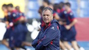 "Tenemos que apretar porque luego no valen las quejas"