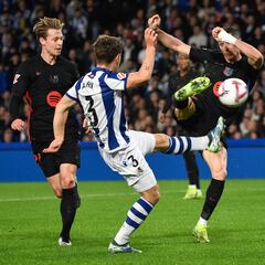 Aprobados y suspensos del Barça: ‘Bigfoot’ Lewandowski se quedó sin su gol por un centímetro