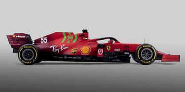 El madrileño tuvo que hacer encaje de bolillos para decidirse por un dorsal, ya que sus preferencias, el 19 y el 5, estaban ocupadas por Felipe Massa y Sebastian Vettel, respectivamente: “Mi número favorito es el 19, pero estaba cogido por Felipe Massa, entonces cogí el 55. Me gusta mucho el número 5; de hecho, después del 19 cogería el 5, pero éste lo tenía Vettel, vi que el 55 no estaba ocupado… Además, cuadra mucho con mi nombre, con las dos S de Carlos Sainz, y quedaría una buen mezcla, entre letras y números”.