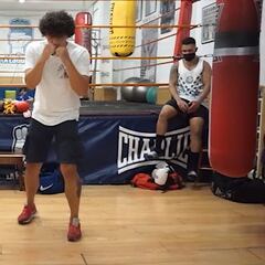 Golpear caminando en boxeo: una clase con Jero