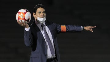 Luis Alfonso Sosa Juarez head Coach during the game FC Juarez vs Toluca, corresponding to the 17th round match of the Torneo Guard1anes Clausura 2021 of the Liga BBVA MX, at Olimpico Benito Juarez Stadium, on April 30, 2021.
<br><br>
Luis Alfonso Sosa Director Tecnico de Juarez durante el partido FC Juarez vs Toluca, correspondiente a la Jornada 17 del Torneo Clausura Guard1anes 2021 de la Liga BBVA MX, en el Estadio Olimpico Benito Juarez, el 30 de Abril de 2021.
