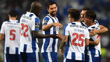 El Oporto se da un festín (3-0) a costa del Guimaraes