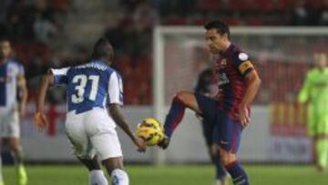 Xavi, en un partido ante el Espanyol.