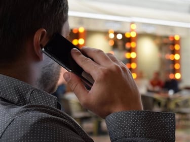Estas son las palabras que no debería decir en llamadas telefónicas para evitar extorsiones