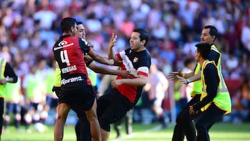 Chivas vs Atlas, el recuerdo de una batalla campal en cuartos de final