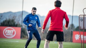 Seis jugadores y dos miembros del cuerpo t¨¦cnico, positivos