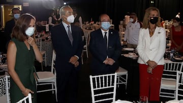 La ministra de Derechos Sociales y Agenda 2030, Ione Belarra; el embajador de Japón en España, Hiramatsu Kenji; el ministro de Cultura y Deporte, Miquel Iceta, y la infanta Elena, durante la recepción celebrada en honor de los deportistas paralímpicos este lunes en Madrid, tras su regreso de los Juegos Paralímpicos de Tokio 2020.