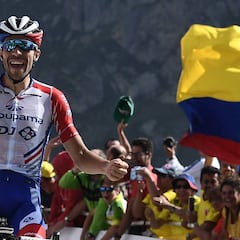 Francia es una fiesta: Pinot y Alaphilippe toman el Tourmalet