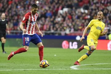 Carrasco centra a Thomas para que marque el 3-0. 