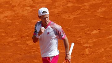 Roquebrune Cap Martin (France), 14/04/2022.- Diego Schwartzman of Argentina reacts during his third round match against Lorenzo Musetti of Italy at the Monte-Carlo Rolex Masters tournament in Roquebrune Cap Martin, France, 14 April 2022. (Tenis, Francia, Italia) EFE/EPA/SEBASTIEN NOGIER
