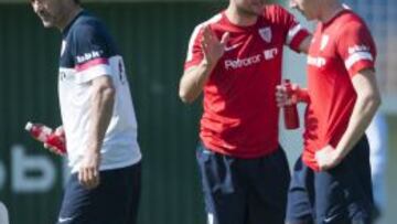 Gurpegui será baja en Elche por su lesión en la rodilla derecha