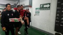 Lolo Reyes sufre grave lesión y se perderá la Copa América