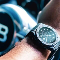 Bugatti crea el primer smartwatch de fibra de carbono; vale 50,000 pesos