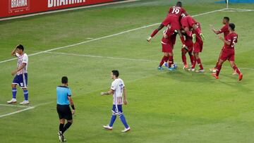 La selecci&oacute;n guaran&iacute; venc&iacute;a por 2-0 pasada la hora de juego pero el vigente campe&oacute;n de Asi mostr&oacute; personalidad y calidad para lograr un punto.