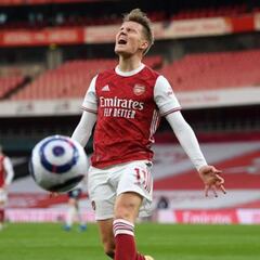 Chelsea y Liverpool se entrometen por Odegaard