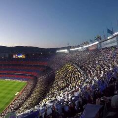 Los jugadores que el Barcelona debe pero no puede colocar