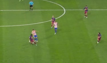 Fallo garrafal de Lenglet en el primer gol del Barcelona