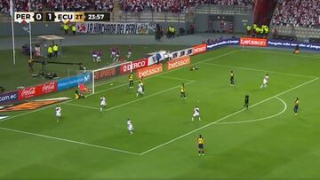 El centrocampista peruano apareció en el segundo palo para anotar con la testa tras un centro magnífico de Advíncula cuando peor lo pasaba el equipo.