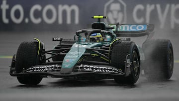 Aston Martin's Spanish driver Fernando Alonso races during the qualifying session for the Formula One Sao Paulo Grand Prix, at the Jose Carlos Pace racetrack, aka Interlagos, in Sao Paulo, Brazil, on November 3, 2024. (Photo by NELSON ALMEIDA / AFP)