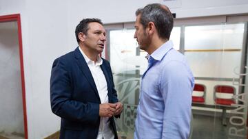 Eusebio y Cárcel coinciden: no hay prisa por fichar a un lateral