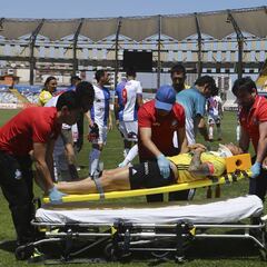 Paulo Magalhaes se fue en ambulancia en Antofagasta