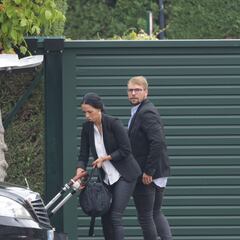 José María Almoguera, el hijo de Carmen Borrego, reaparece besándose con una joven tras su separación