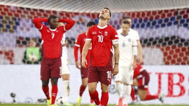 Granit Xhaka y Breel Embolo.