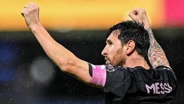 La hermosa reacción de estos niños al tocar a Messi