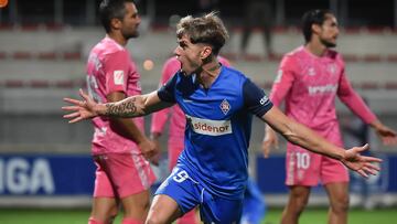 18/11/2023FUTBOLLIGAHIPERMOTIONAMOREBIETATENERIFE