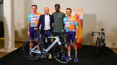 Girmay, el fichaje de Iniesta que aspira a “ganarlo todo”