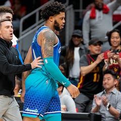 Miles Bridges tries to reach fan to apologize for mouthpiece incident