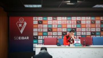 José Luis Mendilibar, en la rueda de prensa previa al partido contra el Betis en el Benito Villamarín