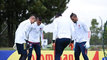 Arqueros de la Selección Colombia entrenan.