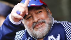 Hinchas de Gimnasia reclaman la continuidad de Maradona como técnico