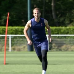 La Premier ya tiene fecha y el Tottenham de Harry Kane acelera para la vuelta