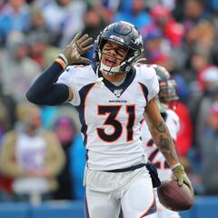 Atlanta Falcons firma a Justin Simmons